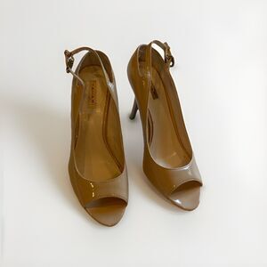 Tahari Open Toe, Patent Leather Nude Heel